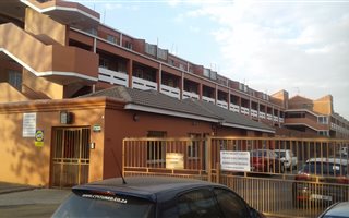 2 Bedroom Townhouse in Jeppestown