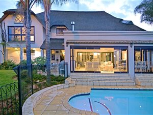 5 Bedroom House in Kyalami Estate