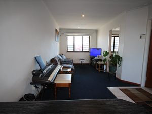 2 Bed Apartment in Ottery