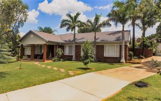 4 Bedroom House in Modimolle