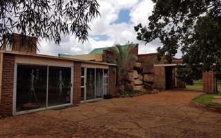3 Bedroom House in Rynoue