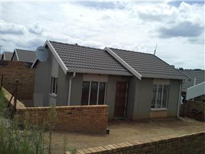 2 Bed House in Cosmo City