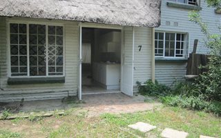 2 Bedroom Garden Cottage in Farmall
