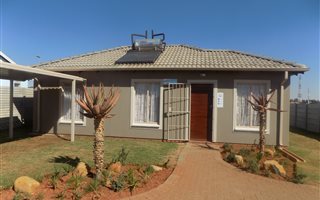 3 Bedroom House in Evaton West