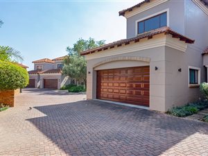 3 Bed Townhouse in Fourways