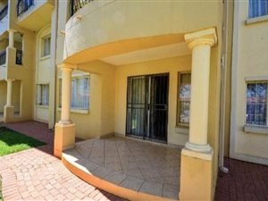 2 Bed Apartment in Hazeldean (Silverlakes Surroundings)