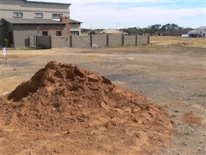 537 m² Land available in Derdepoort