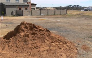 537 m² Land available in Derdepoort