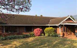 4 Bedroom House in Oak Park