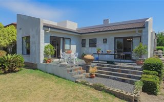 3 Bedroom House in Steynsrust