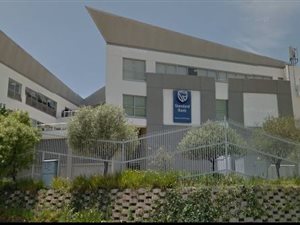 2194 m² Office Space in Fourways
