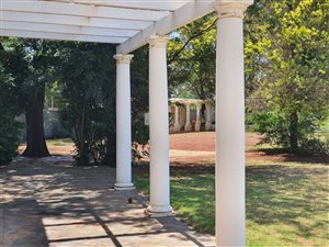 9544 m² Farm in Clayville