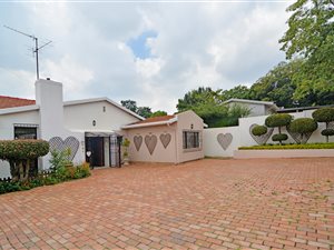 4 Bed House in Sunningdale Ridge