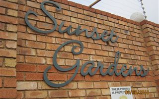 2 Bedroom Townhouse in Naturena