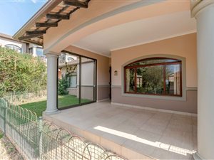 2 Bed Simplex in Le Domaine