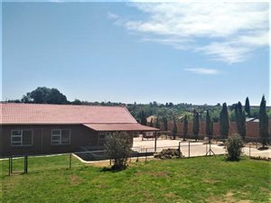 2 Bed House in President Park