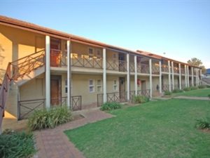 2 Bed Apartment in Moffat View