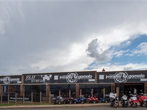 1982 m² Commercial space in Alberton