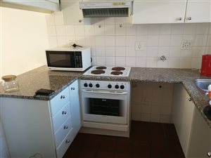 2 Bed Apartment in Paarl