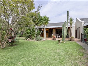3 Bed House in Van Der Stel