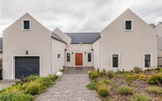 3 Bedroom House in Franschhoek