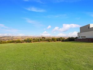 1239 m² Land available in Steyn City