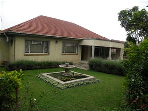 4 Bedroom House in Jansendal