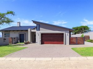 3 bedroom house for sale in Sonheuwel | T1148359