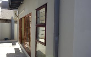 3 Bedroom House in Grimbeek Park