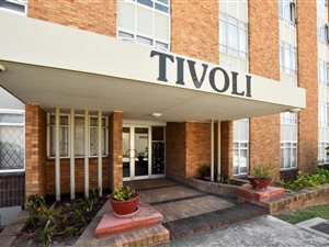 1 Bedroom Apartment in Humewood