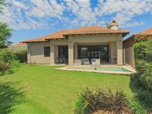 4 Bedroom House in Pecanwood