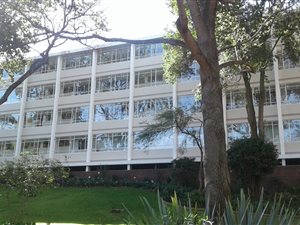 3 Bed Apartment in Kentview