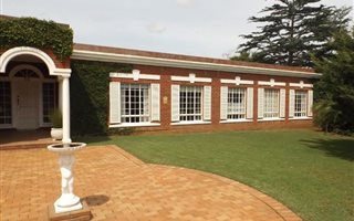 5 Bedroom House in Vanes Estate