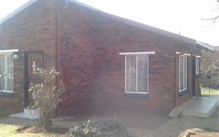 3 Bedroom House in Likole