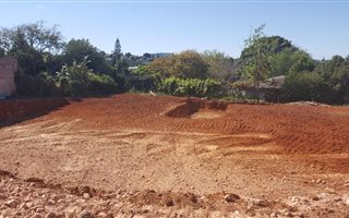 1322 m² Land available in Welgemoed