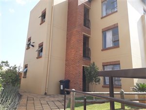 2 Bed Apartment in Noordheuwel