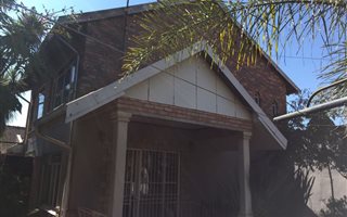 1 Bedroom Penthouse in Beyers Park