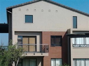 1 Bed Apartment in Jackal Creek (Northriding)