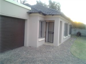 3 Bed Townhouse in Dunnottar