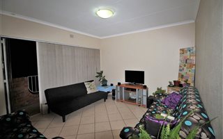2 Bedroom Apartment in Westwood
