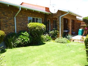 3 Bed Townhouse in Elma Park
