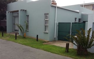 2 Bedroom House in Christmas Rock
