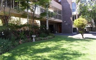1.5 Bedroom Apartment in Oaklands