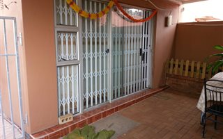 2 Bedroom House in Forest Haven