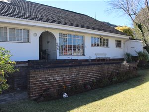 4 Bed House in Bergsig