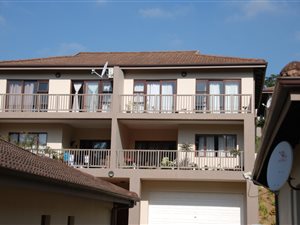 3 Bed Duplex in Sarnia