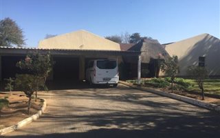 4 Bedroom House in Viljoenskroon