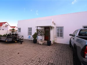3 Bed House in Skiathos