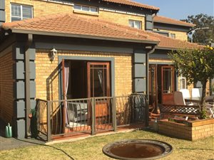 3 Bed Townhouse in Comet