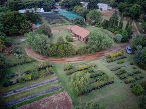 8649 m² Farm in Glen Austin